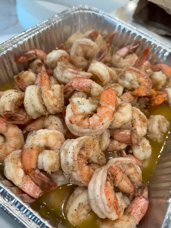 Video — shrimp catering tray